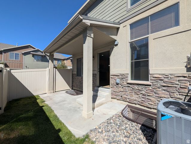 10416 S SAGE LUIGI CT, South Jordan, UT 84009