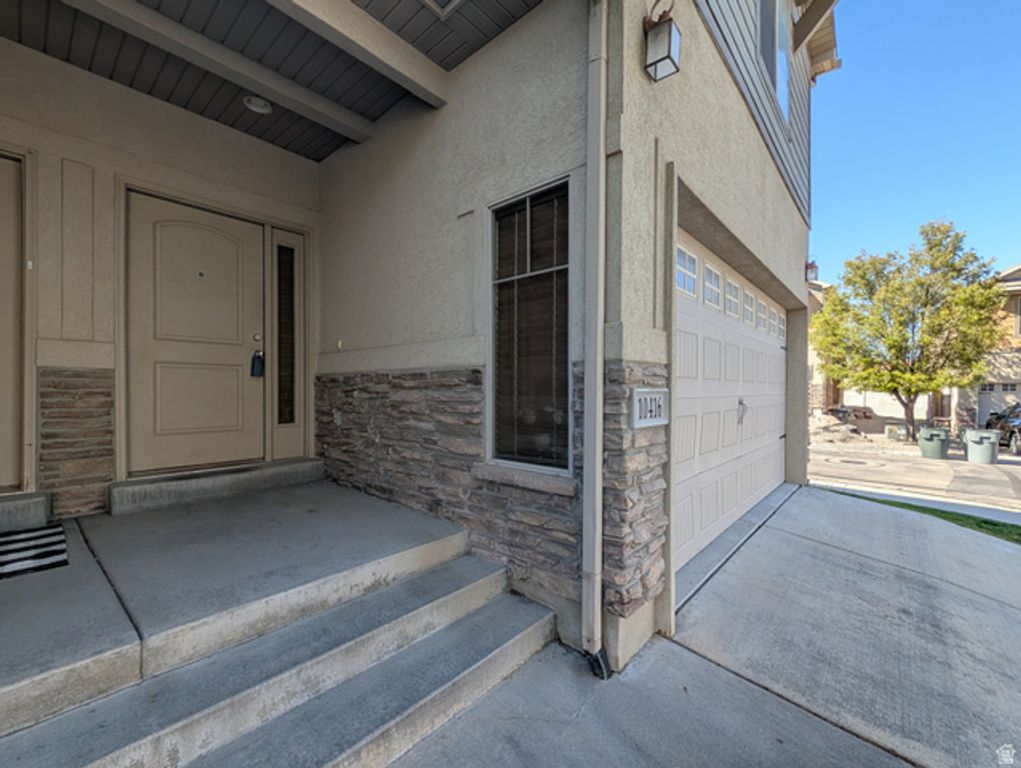 10416 S SAGE LUIGI CT, South Jordan, UT 84009