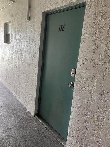 4311 Crystal Lake Drive 116, Pompano Beach, FL 33064