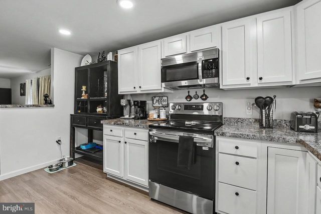 801 9TH AVE, Wilmington, DE 19808