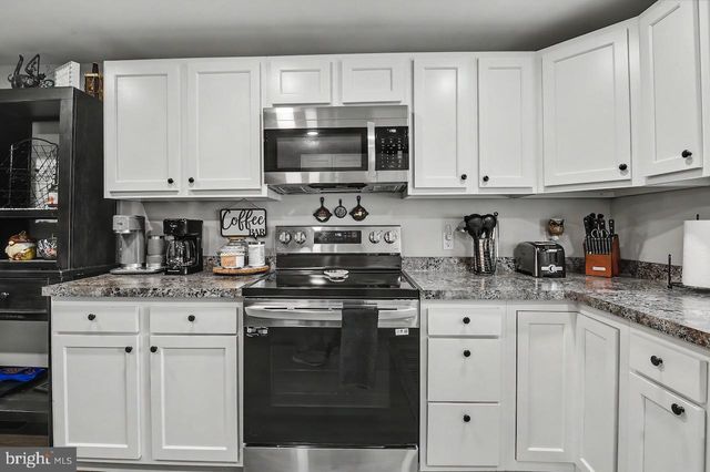 801 9TH AVE, Wilmington, DE 19808