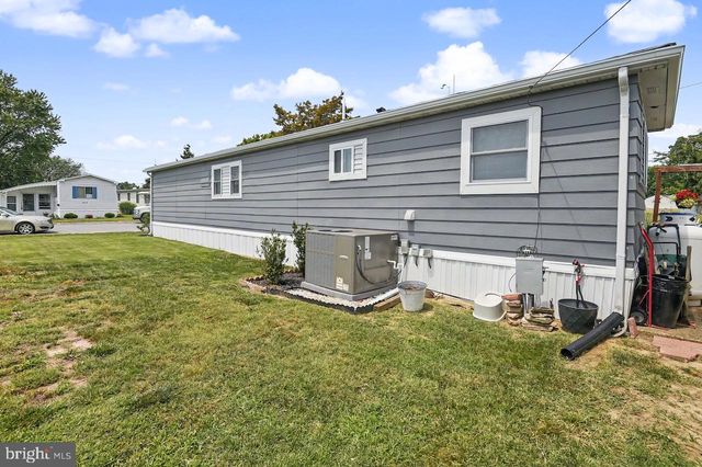 801 9TH AVE, Wilmington, DE 19808