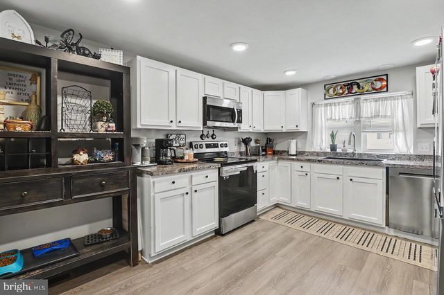 801 9TH AVE, Wilmington, DE 19808