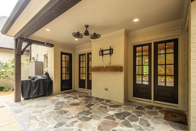 9912 RUE BIENVILLE PL, Lakeland, TN 38002