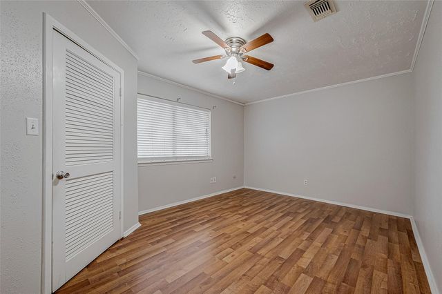 10322 Clarktower Lane, Sugar Land, TX 77498