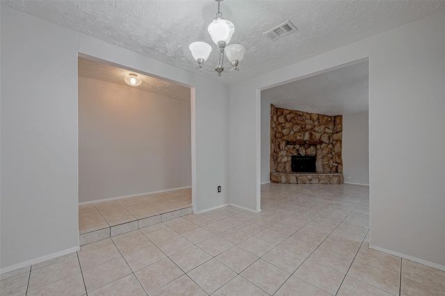 10322 Clarktower Lane, Sugar Land, TX 77498