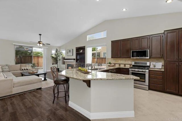 3327 Avocado Vista Lane, Fallbrook, CA 92028