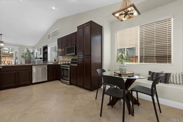 3327 Avocado Vista Lane, Fallbrook, CA 92028