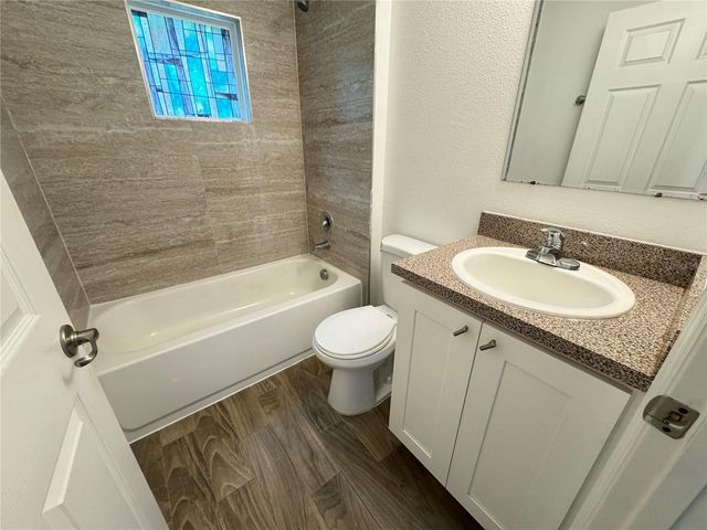 708 BON AIR STREET, Lakeland, FL 33805