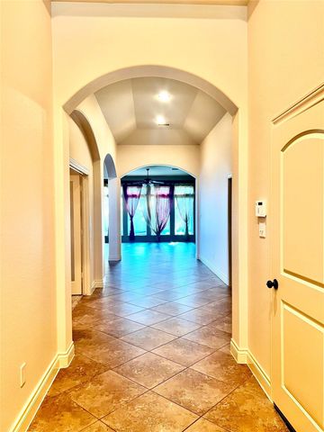 2801 Field Hollow Drive, Pearland, TX 77584