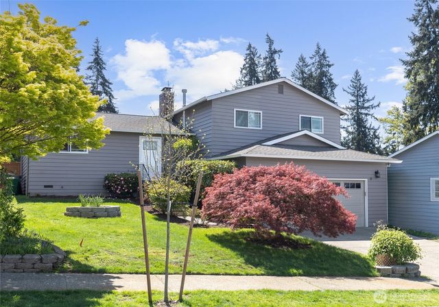 2713 NE 23rd Place, Renton, WA 98056