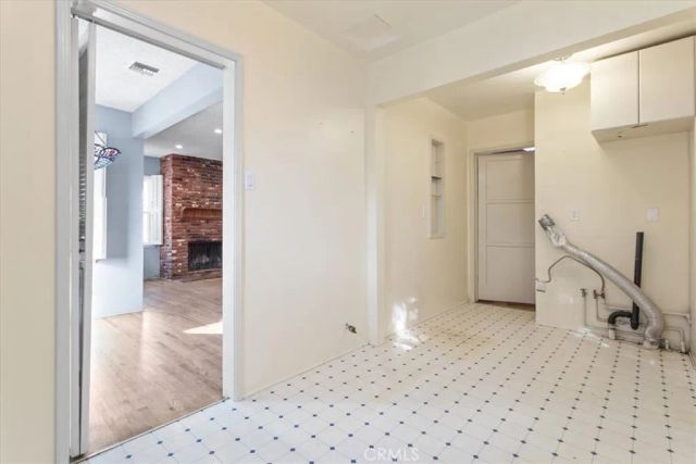 5734 Colfax Avenue, North Hollywood, CA 91601