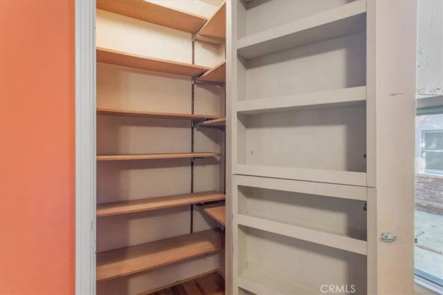 5734 Colfax Avenue, North Hollywood, CA 91601