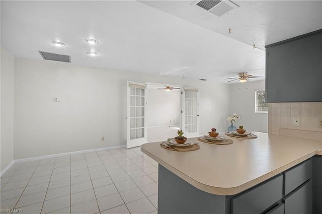 9721 deerfoot DR, Fort Myers, FL 33919