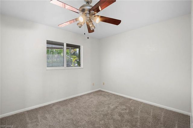 9721 deerfoot DR, Fort Myers, FL 33919