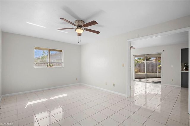 9721 deerfoot DR, Fort Myers, FL 33919