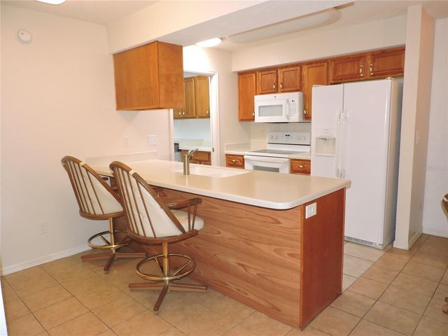 281 GENESIS POINTE DRIVE 8-3, Lake Wales, FL 33859