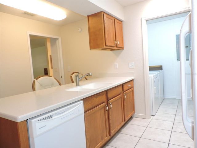 281 GENESIS POINTE DRIVE 8-3, Lake Wales, FL 33859
