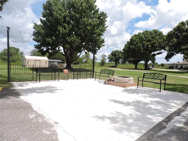 281 GENESIS POINTE DRIVE 8-3, Lake Wales, FL 33859