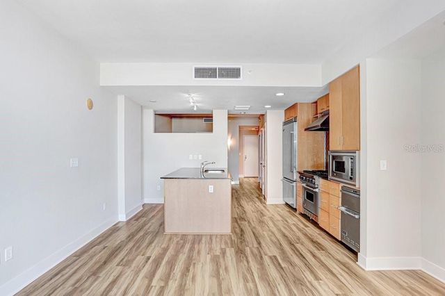 1120 E KENNEDY BOULEVARD 1020, Tampa, FL 33602