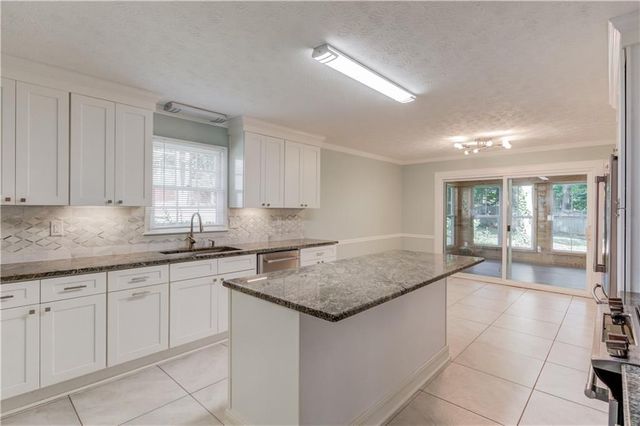291 Shore Drive, Suwanee, GA 30024