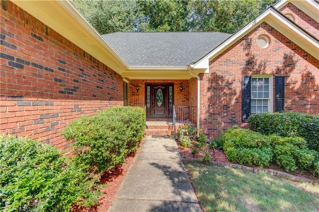 291 Shore Drive, Suwanee, GA 30024