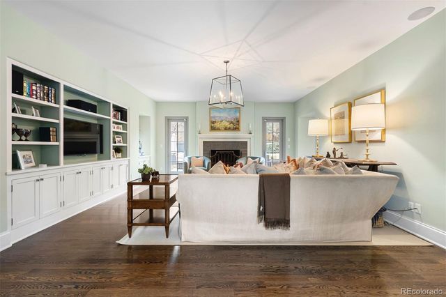 580 Race Street, Denver, CO 80206