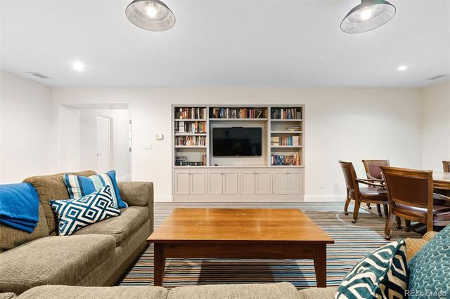 580 Race Street, Denver, CO 80206