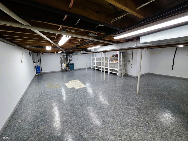 211 Cindy Lane, Crothersville, IN 47229