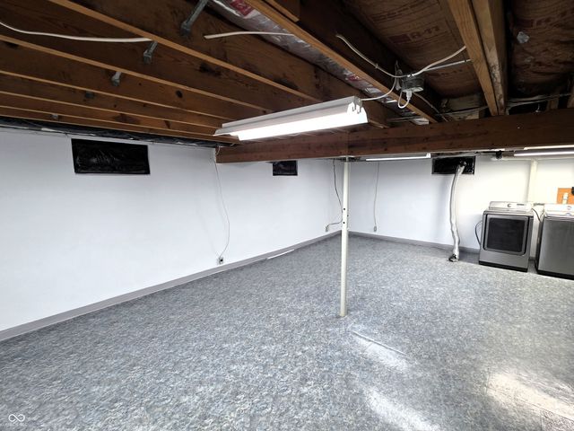 211 Cindy Lane, Crothersville, IN 47229