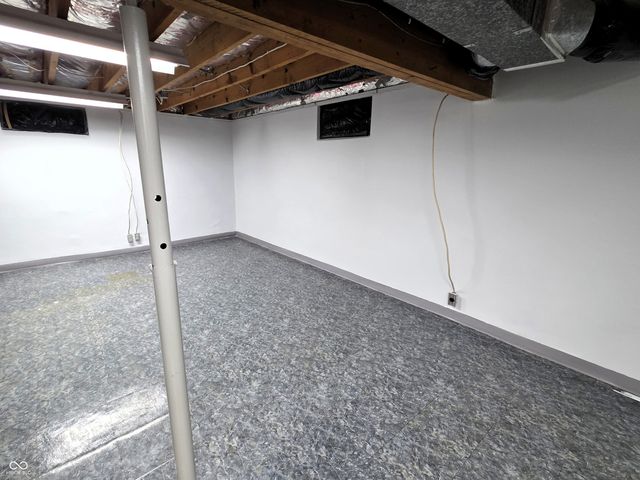 211 Cindy Lane, Crothersville, IN 47229