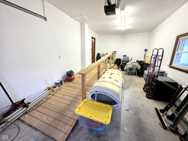 211 Cindy Lane, Crothersville, IN 47229