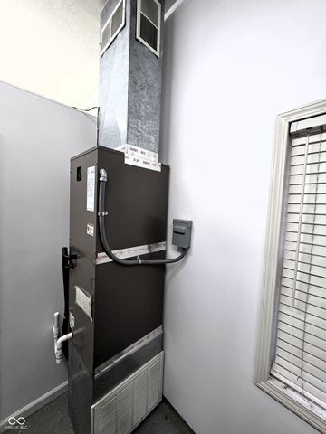 211 Cindy Lane, Crothersville, IN 47229