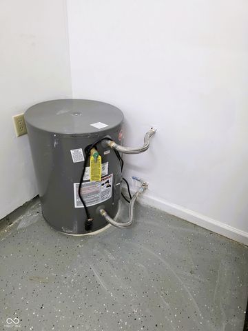 211 Cindy Lane, Crothersville, IN 47229