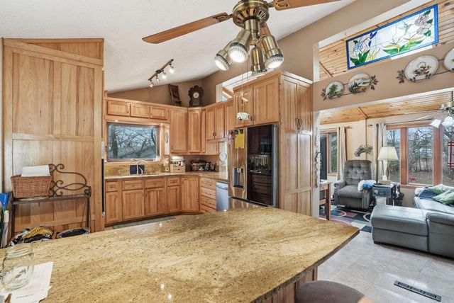 266 Twin Lake Trail, Little Canada, MN 55127