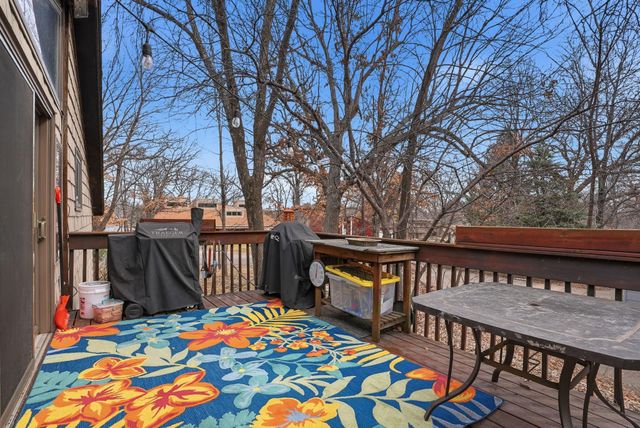 266 Twin Lake Trail, Little Canada, MN 55127