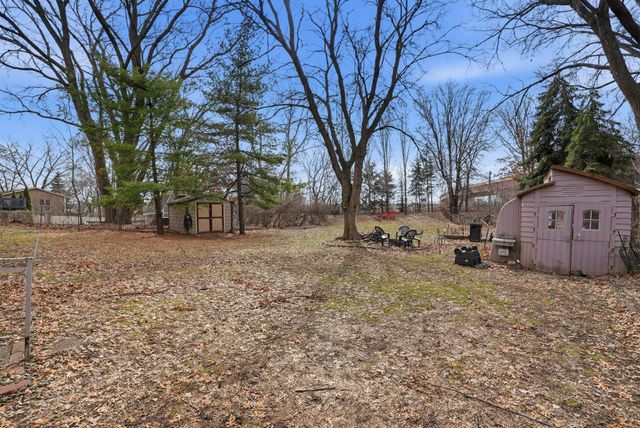 266 Twin Lake Trail, Little Canada, MN 55127