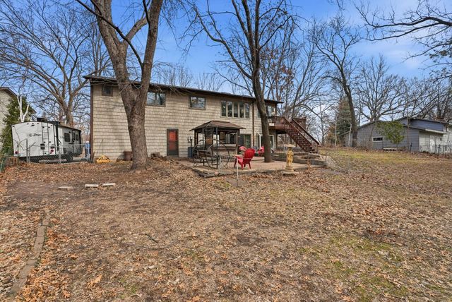 266 Twin Lake Trail, Little Canada, MN 55127