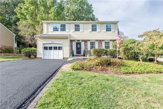 1893 Riggs Rd, South Park, PA 15129