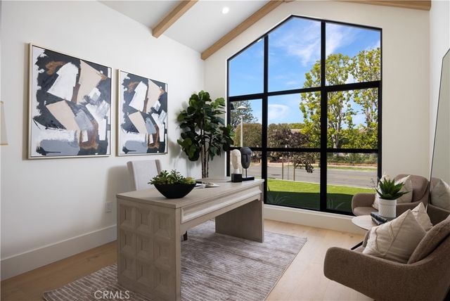 1453 Galaxy Dr, Newport Beach, CA 92660