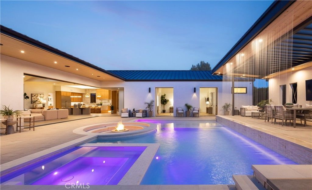 1453 Galaxy Dr, Newport Beach, CA 92660