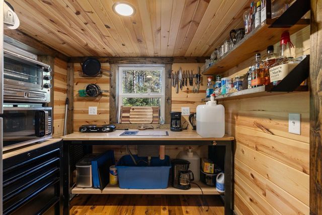 E6889 GUTH ROAD, Weyauwega, WI 54983