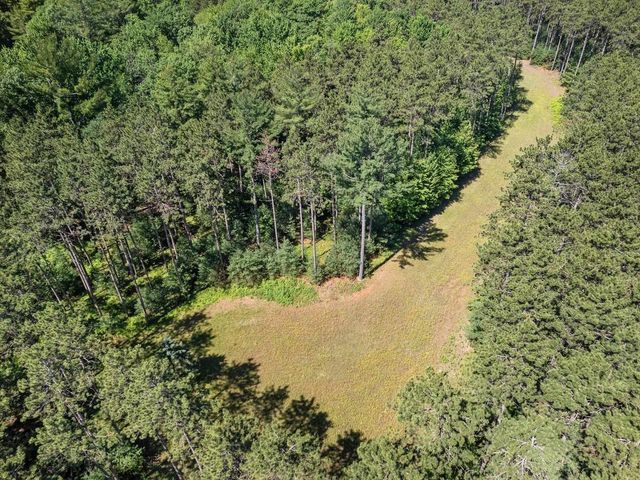 E6889 GUTH ROAD, Weyauwega, WI 54983