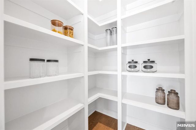 19 Gabriel Court 19, Paramus, NJ 07652