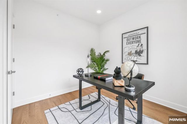 19 Gabriel Court 19, Paramus, NJ 07652