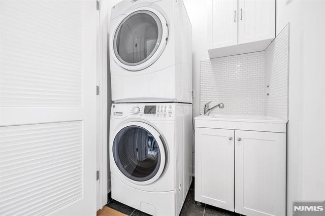 19 Gabriel Court 19, Paramus, NJ 07652