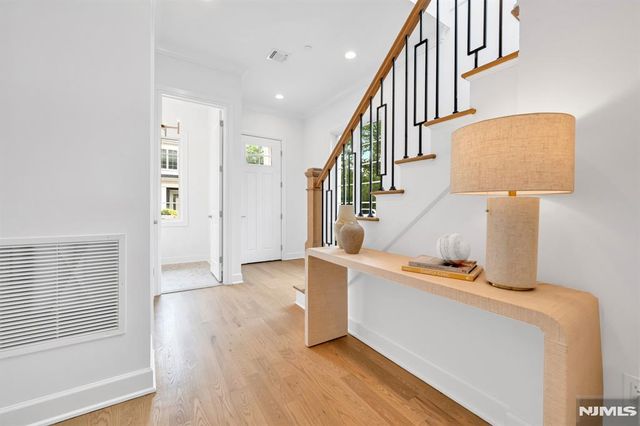 19 Gabriel Court 19, Paramus, NJ 07652