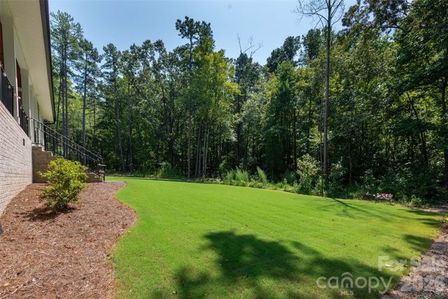 859 Irish Creek Drive, Landis, NC 28088