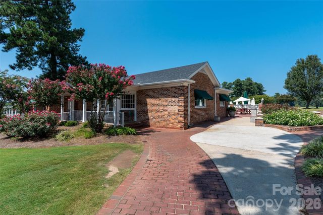 859 Irish Creek Drive, Landis, NC 28088