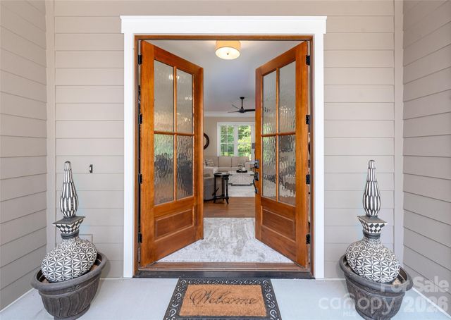 859 Irish Creek Drive, Landis, NC 28088